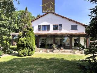 Vente maison 8 pièces