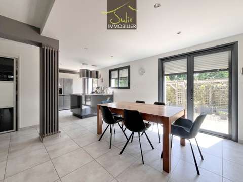 Vente maison 8 pièces