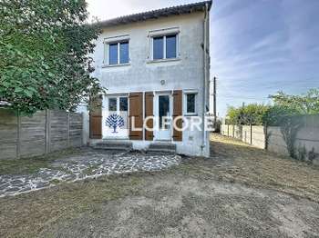 Vente maison 4 pièces Bressuire 79
