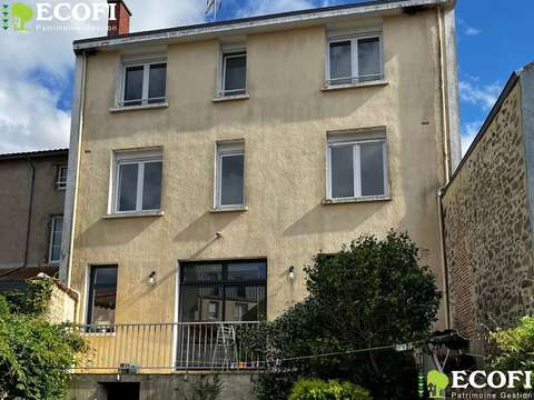 Vente maison 10 pièces Bressuire 79