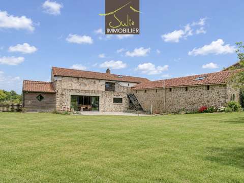 Vente maison 9 pièces Bressuire 79