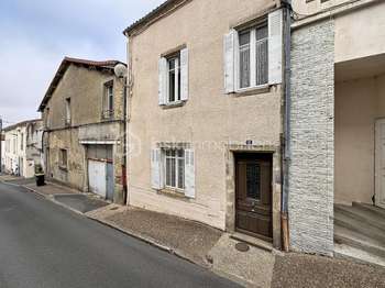 Vente maison 5 pièces Bressuire 79