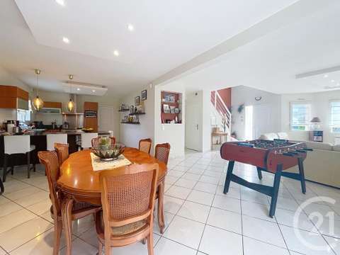 Vente maison 7 pièces Vente maison 7 pièces