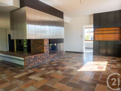 Vente maison 12 pièces