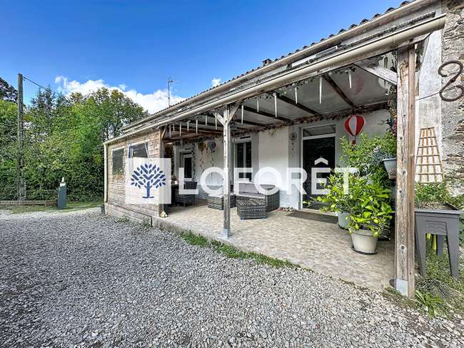 Maison 6 pièces 205 m² · à Terval · 205 m² · 311 000 €