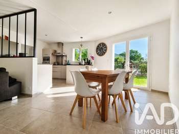 Vente maison 5 pièces Breuil-Magné 17
