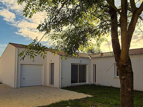 Vente maison 4 pièces Breuillet 17