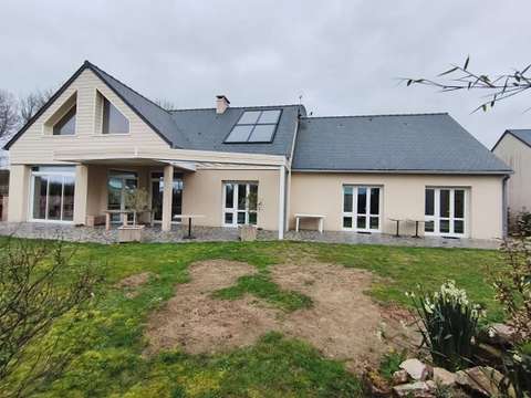 Vente maison 8 pièces