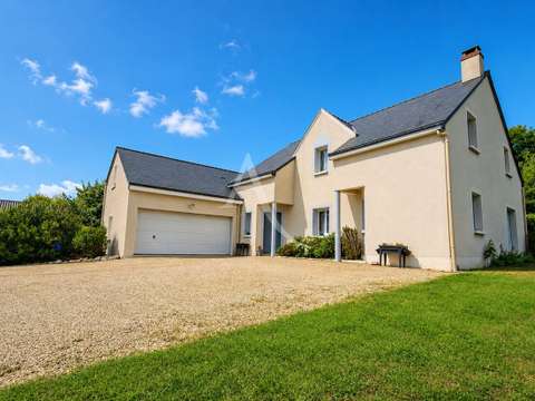 Vente maison 8 pièces Briollay 49