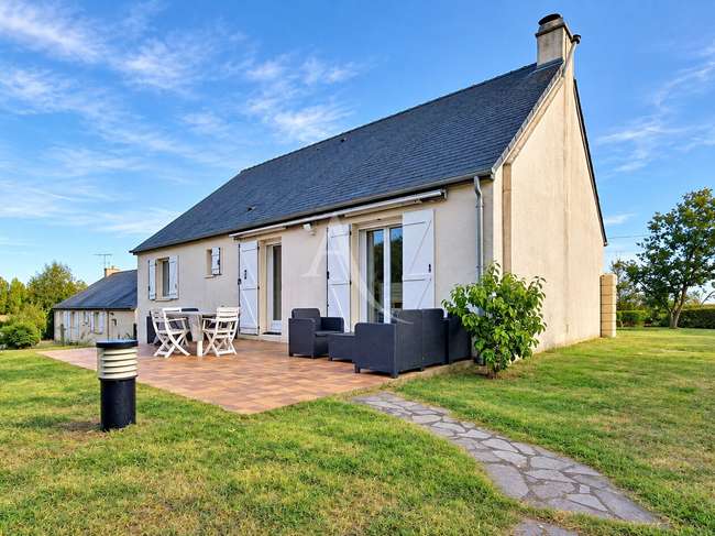 Maison 4 pièces 90 m² · à Briollay · 90 m² · 249 000 €