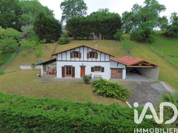 Maison 5 pièces 122 m² · à Briscous · 122 m² · 415 000 €