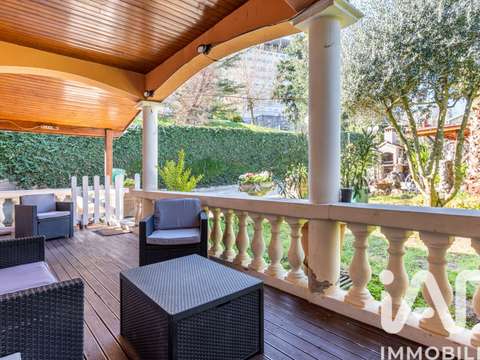 Vente maison 6 pièces Bron 69