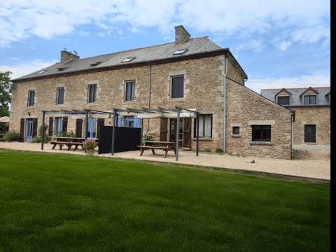 Vente maison 14 pièces Brusvily 22