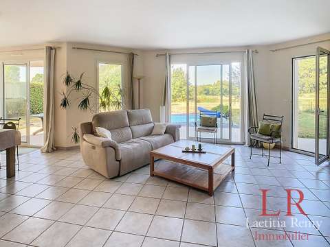 Vente maison 8 pièces