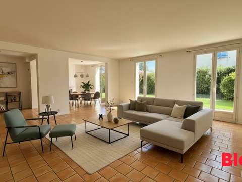 Vente maison 9 pièces Bruz 35