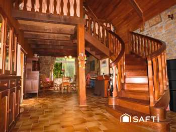 Vente maison 8 pièces