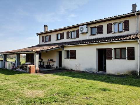 Vente maison 8 pièces Bussac-Forêt 17