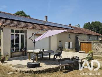 Vente Maison 8 chambresBussac-sur-Charente