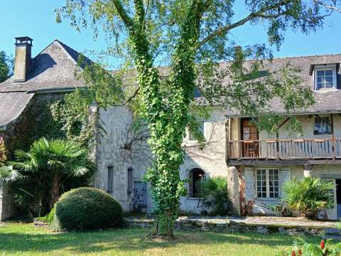 Vente maison 7 pièces Buzy 64