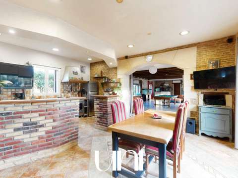 Vente maison 30 pièces