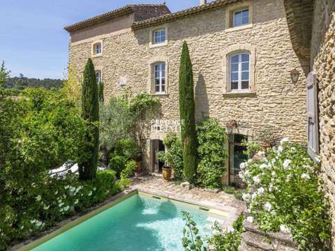 Vente maison 11 pièces Cabrières-d'Avignon 84