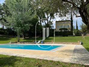 Vente Maison 8 chambresCadenet