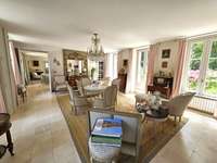 Vente maison 12 pièces