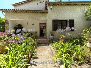 Vente maison 14 pièces Cagnes-sur-Mer 06