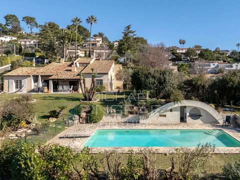 Vente maison 5 pièces Cagnes-sur-Mer 06
