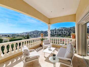 Vente maison 7 pièces Cagnes-sur-Mer 06