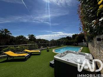 Vente Maison 5 chambresCagnes-sur-Mer