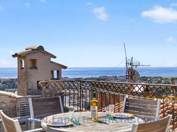 Maison 4 pièces 122 m² · à Cagnes-sur-Mer · 122 m² · 599 000 €