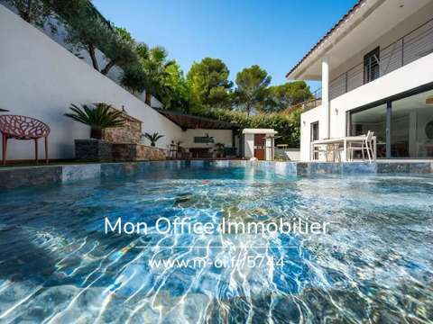 Vente maison 5 pièces Calas 13