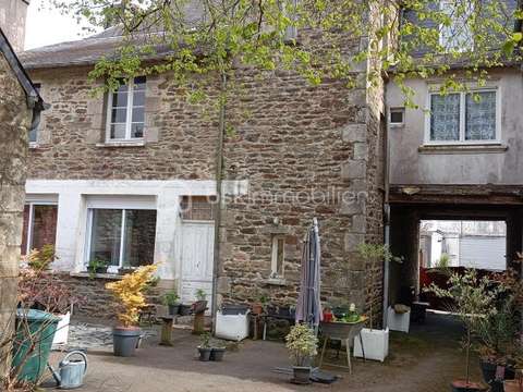 Vente maison 12 pièces Callac 22