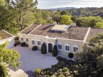 Maison 10 pièces 429 m² · à Callas · 429 m² · 2 290 000 €