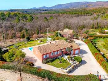 Vente maison 5 pièces Callian 83