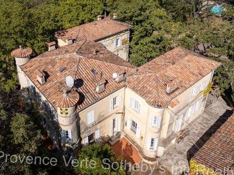 Vente maison 8 pièces Callian 83