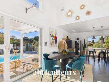 Maison 5 pièces 139 m² · à Calvisson · 139 m² · 574 995 €