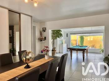 Maison 5 pièces 99 m² · à Camaret-sur-Aigues · 99 m² · 328 000 €