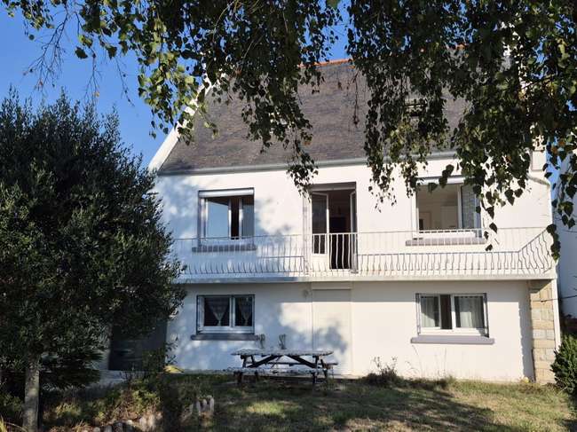 Maison 7 pièces 100 m² · à Camaret-sur-Mer · 100 m² · 230 400 €