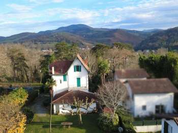 Vente maison 6 pièces Cambo-les-Bains 64