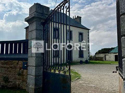 Vente maison 13 pièces Camlez 22