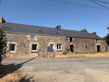Maison 5 pièces 95 m² · à Camors · 95 m² · 276 600 €
