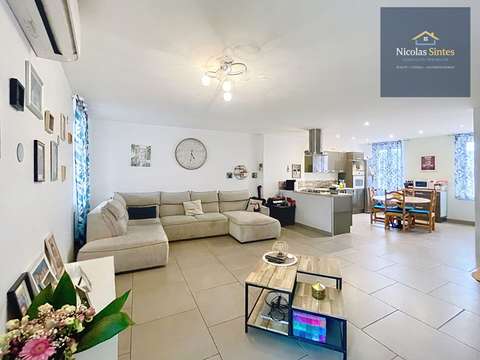 Vente maison 4 pièces Camps-la-Source 83