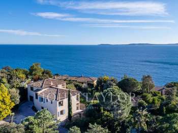 Vente maison 8 pièces Canadel 83