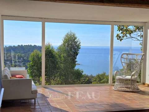 Vente maison 7 pièces Canadel 83