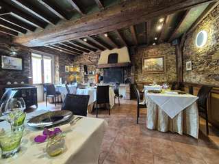 Vente maison 11 pièces
