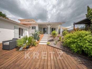 Vente maison 8 pièces Canéjan 33
