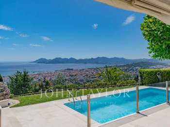Vente maison 7 pièces Cannes 06