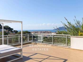 Vente maison 6 pièces Cannes 06